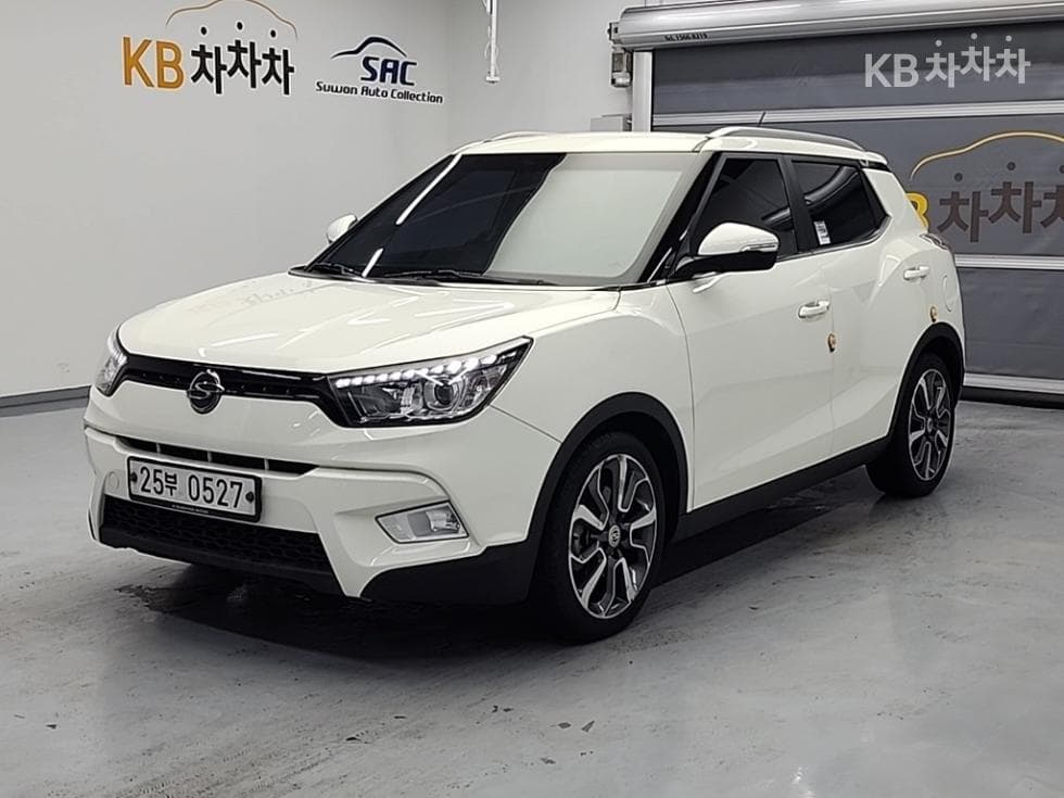 КейДжи Мобилити Тиволи Дизел VX 4x4 - Image 1