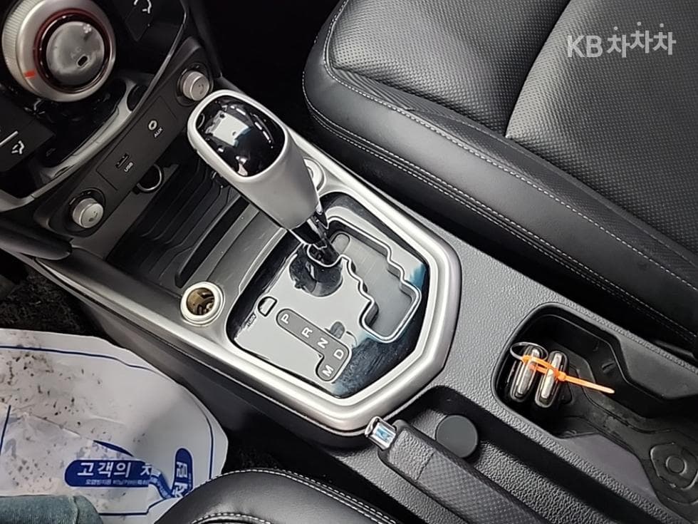 КейДжи Мобилити ТиволиДизел VX 4x4 - 8