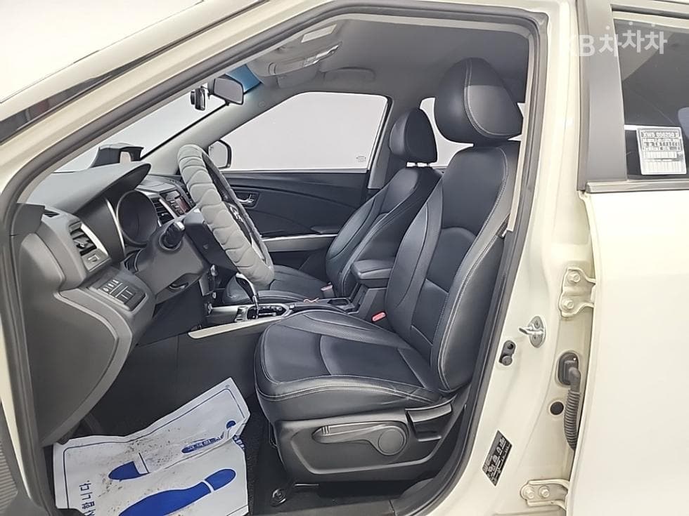 КейДжи Мобилити ТиволиДизел VX 4x4 - 11