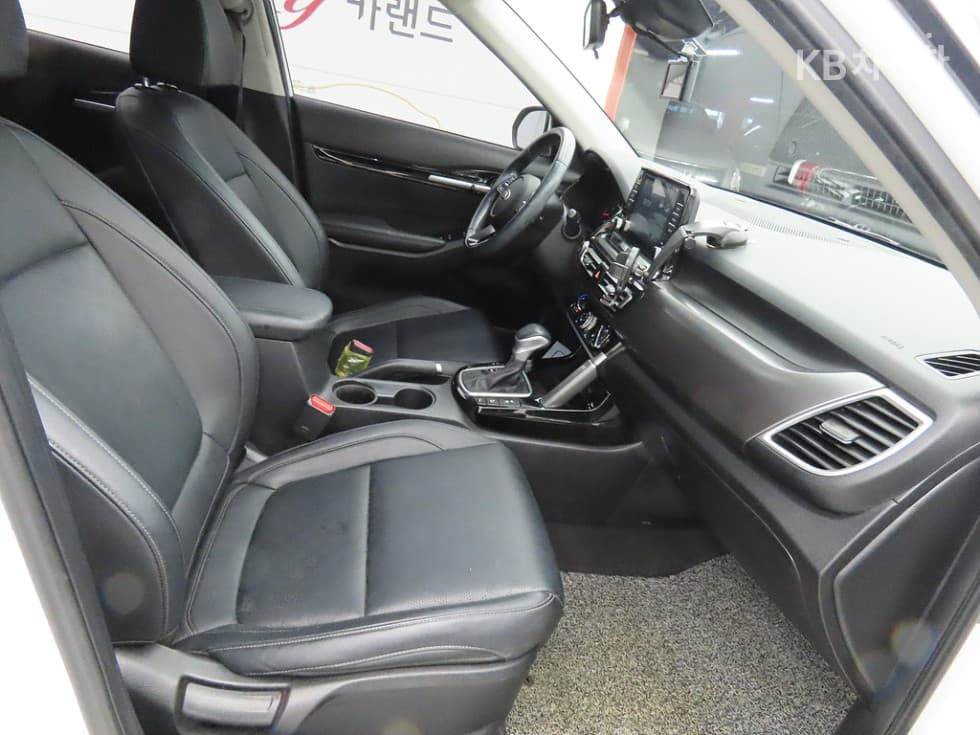 Kia Seltos1.6 Gasoline Turbo 2WD Noblesse - 8
