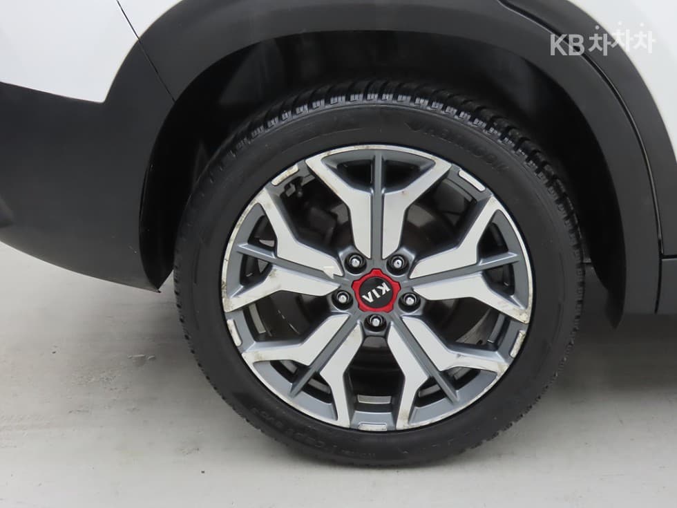 Kia Seltos1.6 Gasoline Turbo 2WD Noblesse - 19
