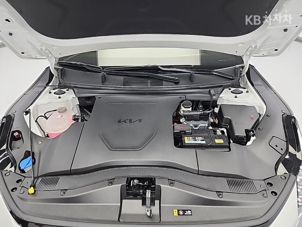 Киа EV4Long Range 2WD GT-Line - 5