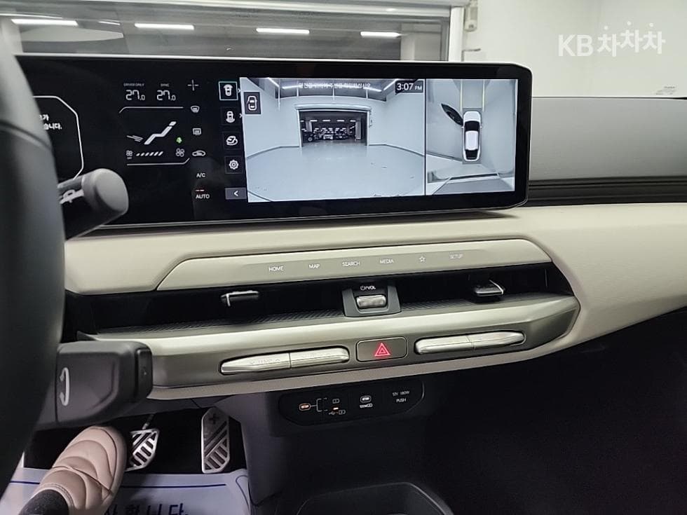 Киа EV4Long Range 2WD GT-Line - 10