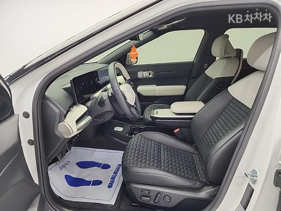 Киа EV4Long Range 2WD GT-Line - 11