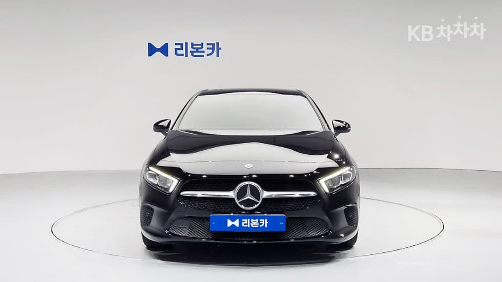 Mercedes-Benz A클래스(W177)A220 Hatchback Стандартен
