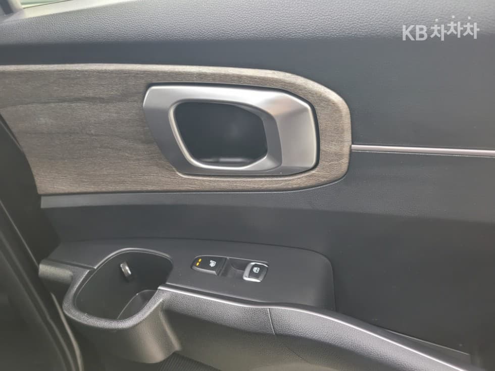 Киа Sorento 4-то поколение2.5 T-GDI 2WD Престиж - 25