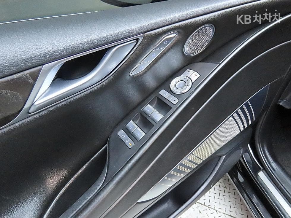 Дженезис G80(RG3)2.5 Турбо Бензин Директ Инжекция AWD - 13