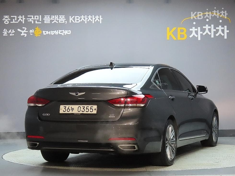 Genesis G803.3 GDI AWD Luxury - 2
