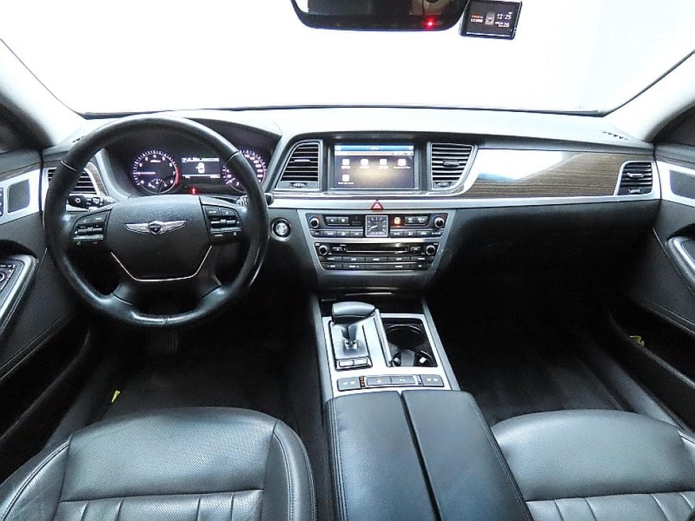 Genesis G803.3 GDI AWD Luxury - 6