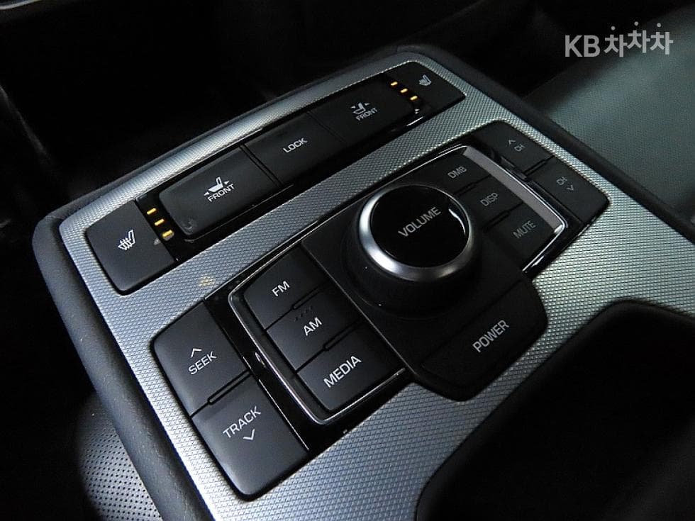 Genesis G803.3 GDI AWD Luxury - 18