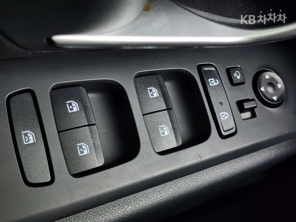 Хюндай The All New Туксон(NX (Lexus SUV)4)Дизел 2.0 4x4 Premium - 14