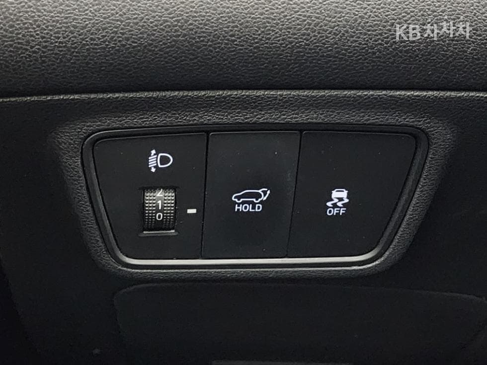 Хюндай The All New Туксон(NX (Lexus SUV)4)Дизел 2.0 4x4 Premium - 16