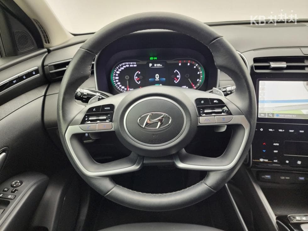 Хюндай The All New Туксон(NX (Lexus SUV)4)Дизел 2.0 4x4 Premium - 19