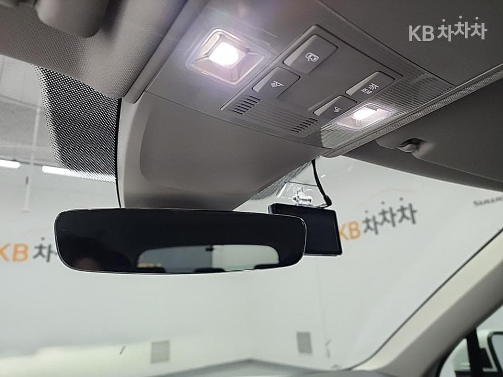 Volkswagen The New (фейслифт) Tiguan2.0 Турбо Дизел Инжекция Premium - 18