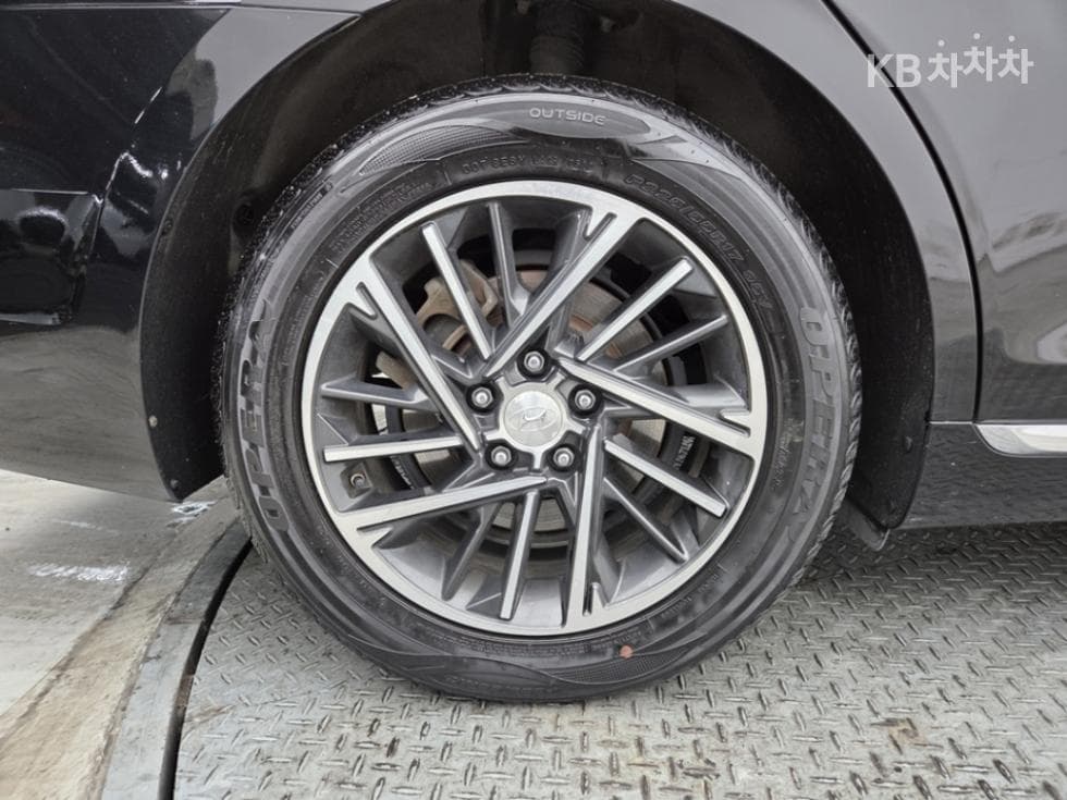 Хюндай The New (фейслифт) Grandeur (Azera)2.5 Premium 초이스 - 9