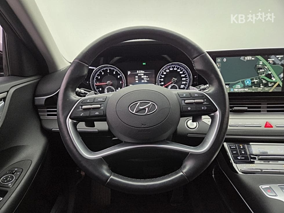 Хюндай The New (фейслифт) Grandeur (Azera)2.5 Premium 초이스 - 15