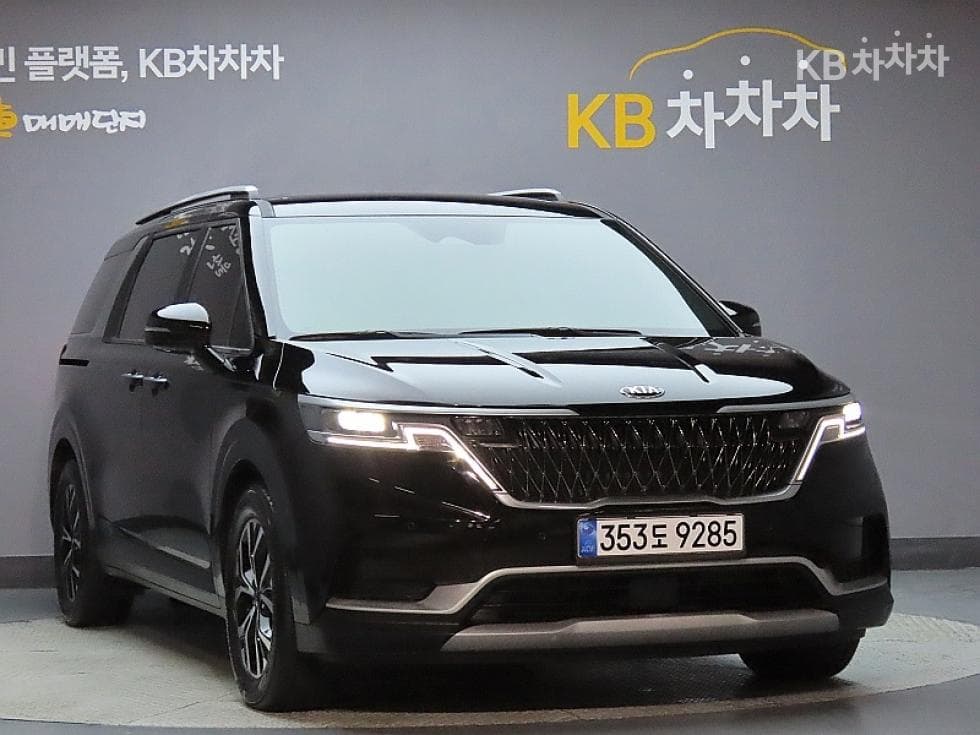 Kia Carnival 4th generationD2.2 9-seater Prestige - 3