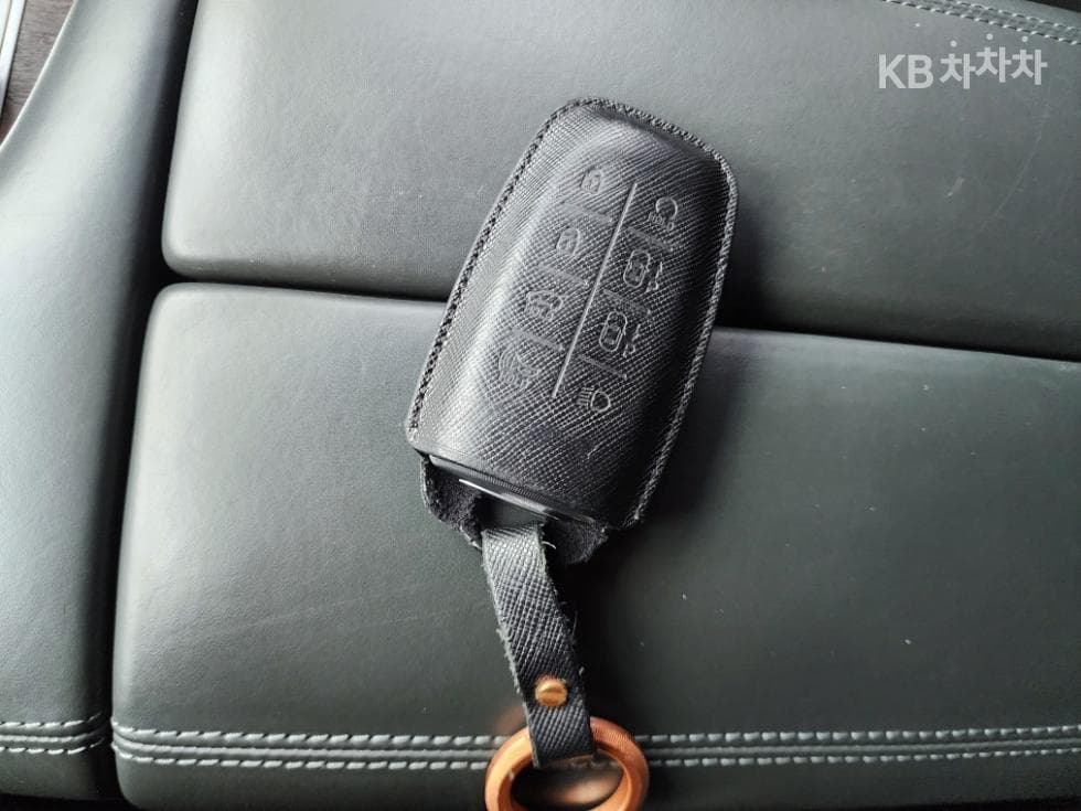 Дженезис GV803.0 Дизел AWD - 13