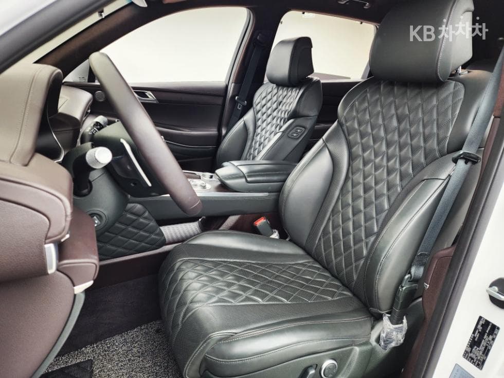 Дженезис GV803.0 Дизел AWD - 19