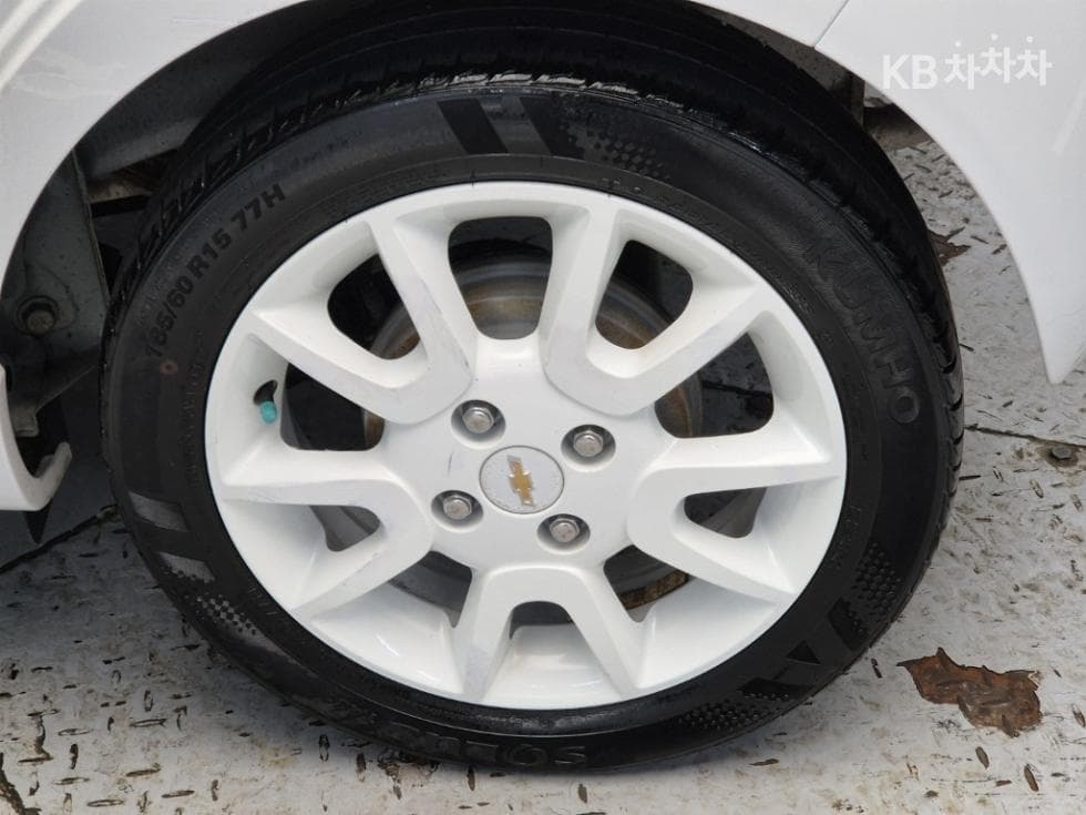 Джи Ем Корея Chevrolet Спарк타투 에디션 Стандартен - 20