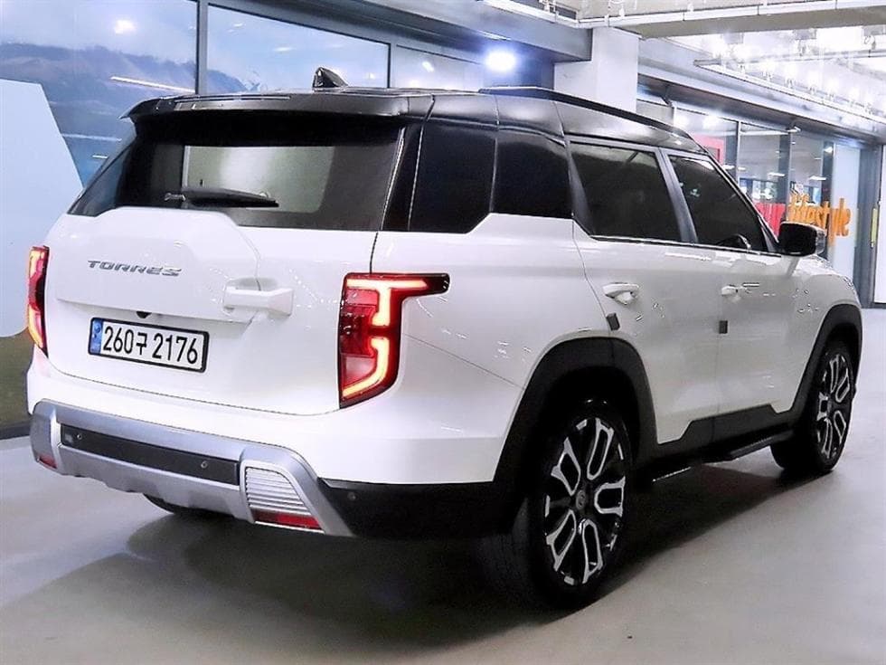 КейДжи Мобилити 토레스(J100)1.5 GDI Турбо T7 - 4