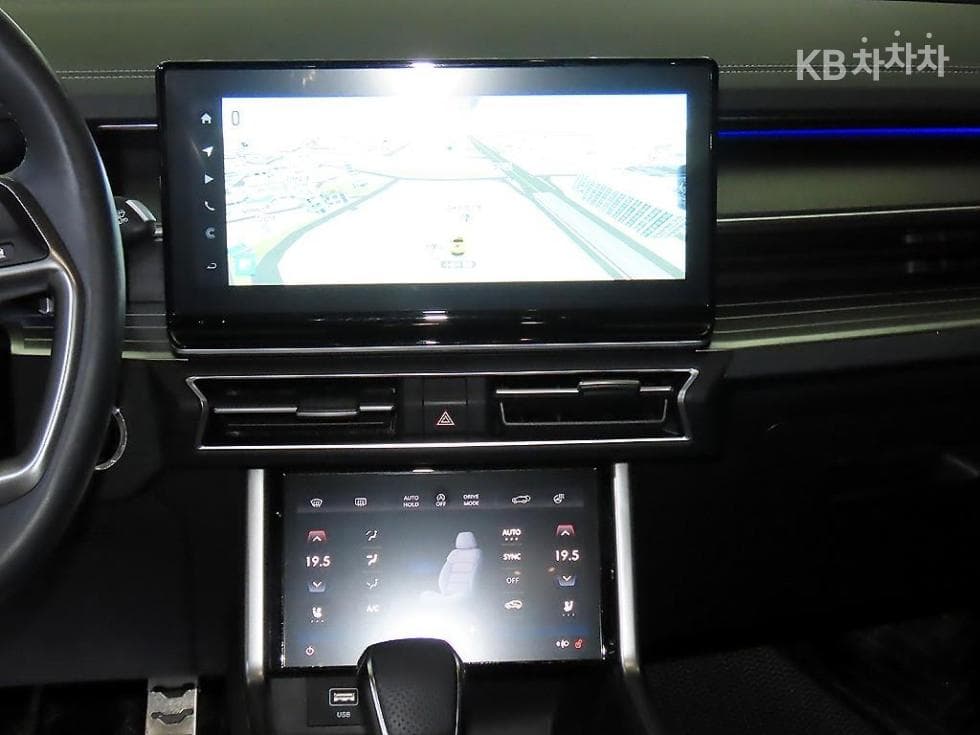 КейДжи Мобилити 토레스(J100)1.5 GDI Турбо T7 - 11