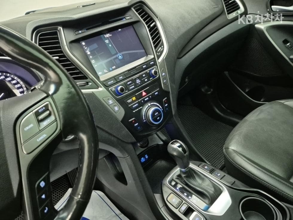 Хюндай Санта Фе The PrimeДизел Хонда R-двигател 2.0 дизел 2WD 5-местен Стойност Плюс - 10