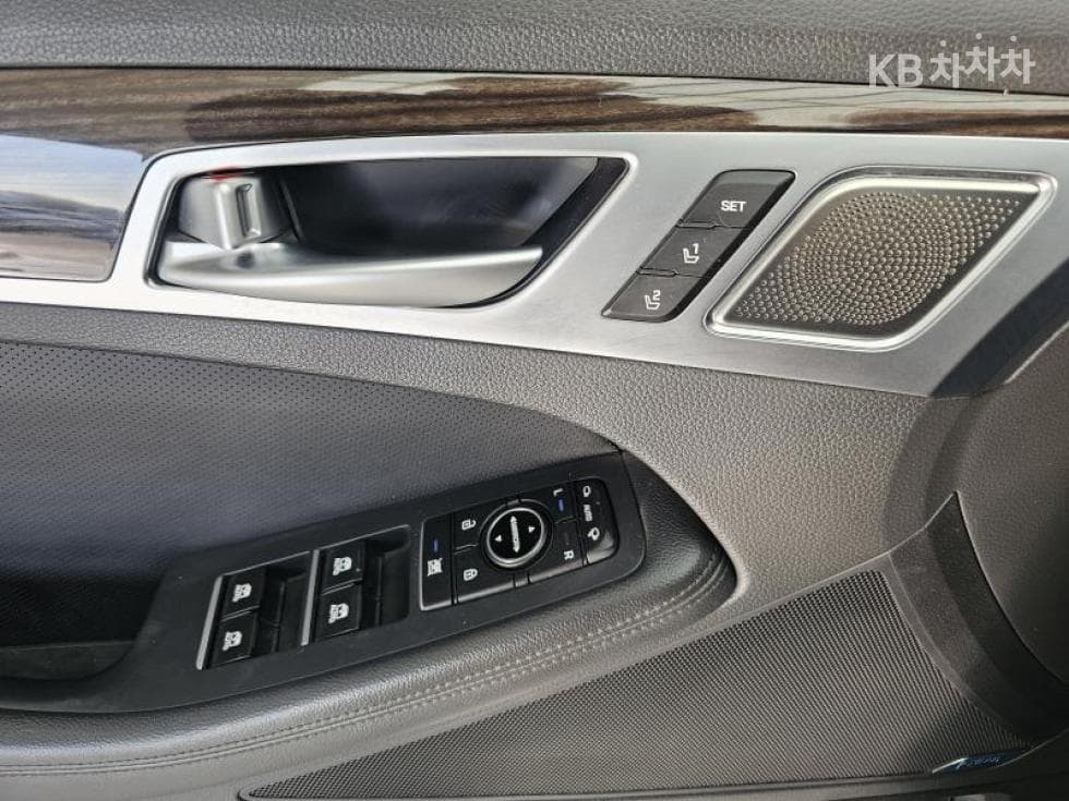 Дженезис G803.3 GDI AWD Премиум Люкс - 19