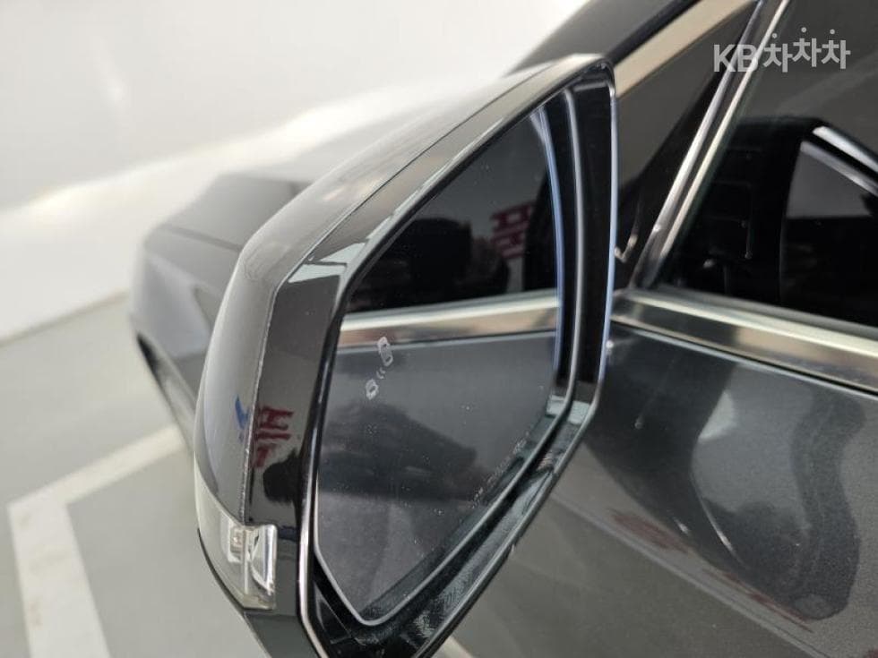 Дженезис G803.3 GDI AWD Премиум Люкс - 22