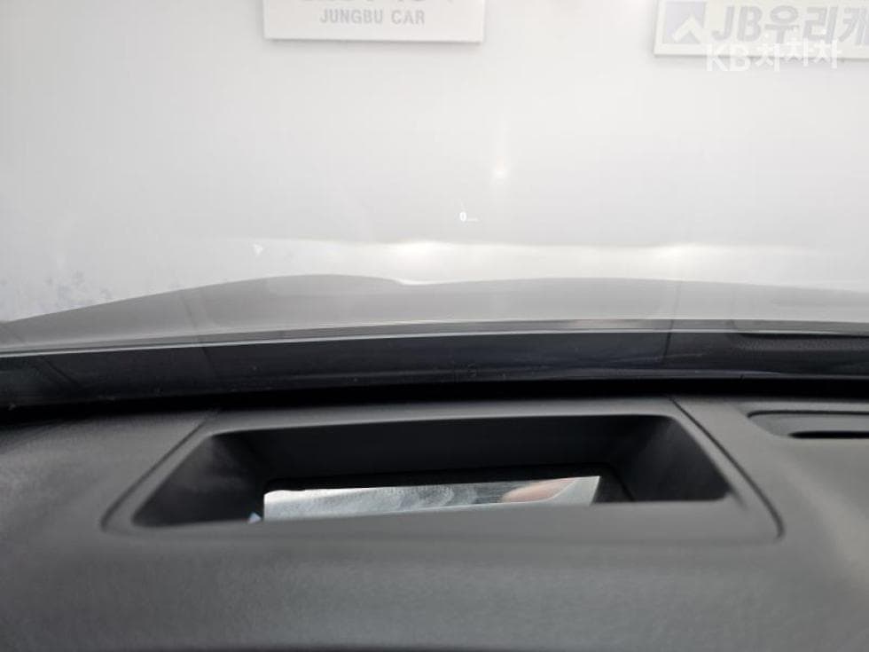 Дженезис G803.3 GDI AWD Премиум Люкс - 23