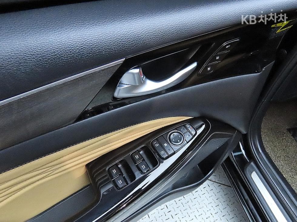 Киа K7 Premiere2.5 GDi X 에디션 - 13