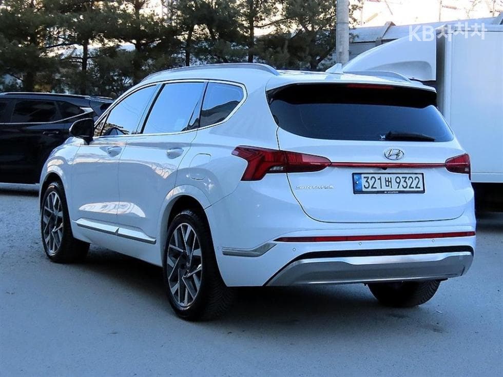 Hyundai The New (facelift) Santa Fe TMGasoline 2.5T 4WD Calligraphy - 3