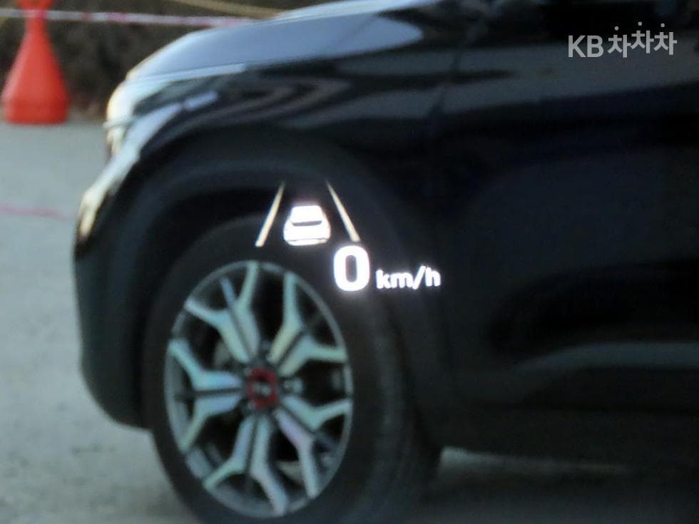 Hyundai The New (facelift) Santa Fe TMGasoline 2.5T 4WD Calligraphy - 10