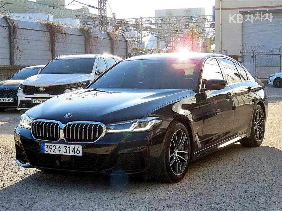 BMW 올Нов5 Серия (G30) 520i M Sport - Image 1