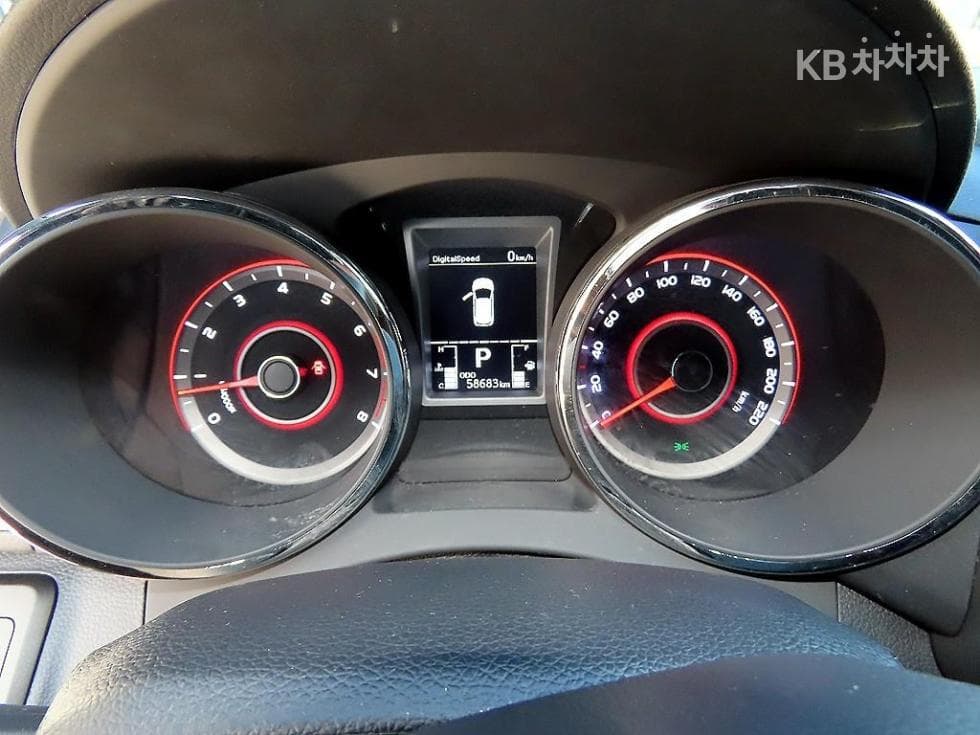 KG Mobility Tivoli 아머1.6 Gasoline 기어 Plus 2WD - 9