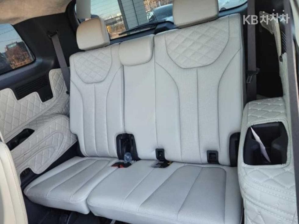 Hyundai Palisade3.8 Gasoline 7-seater (Limousine) Prestige - 10