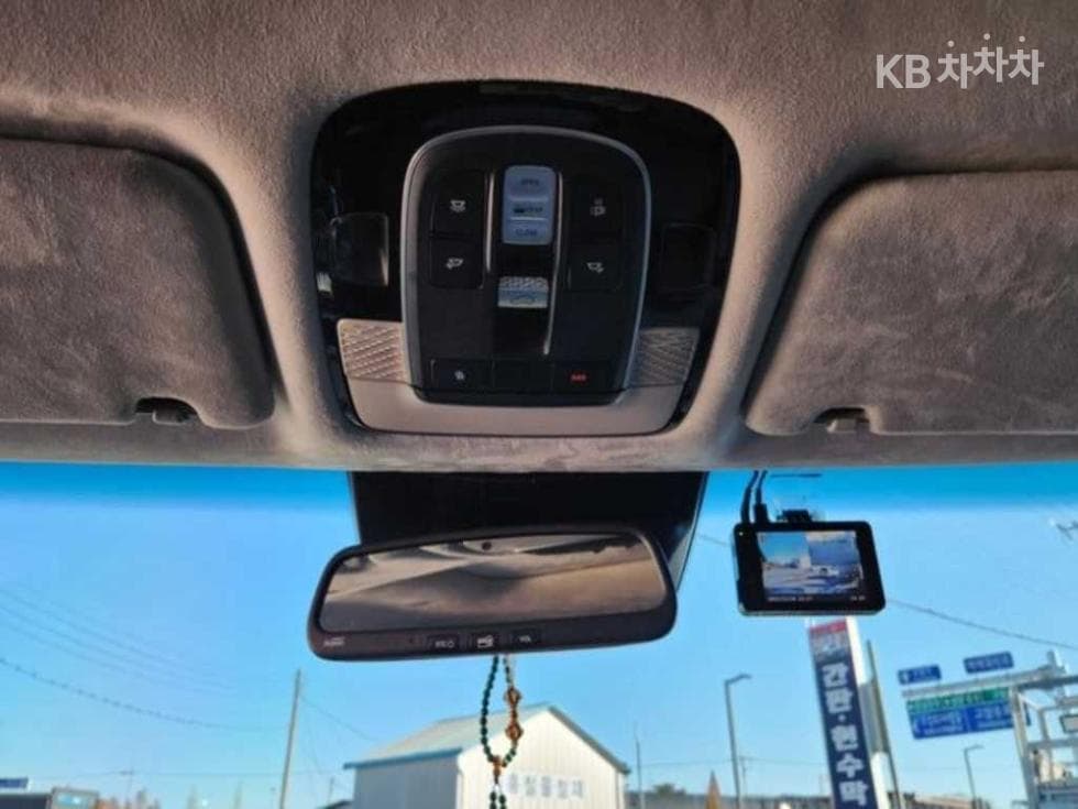 Hyundai Palisade3.8 Gasoline 7-seater (Limousine) Prestige - 17