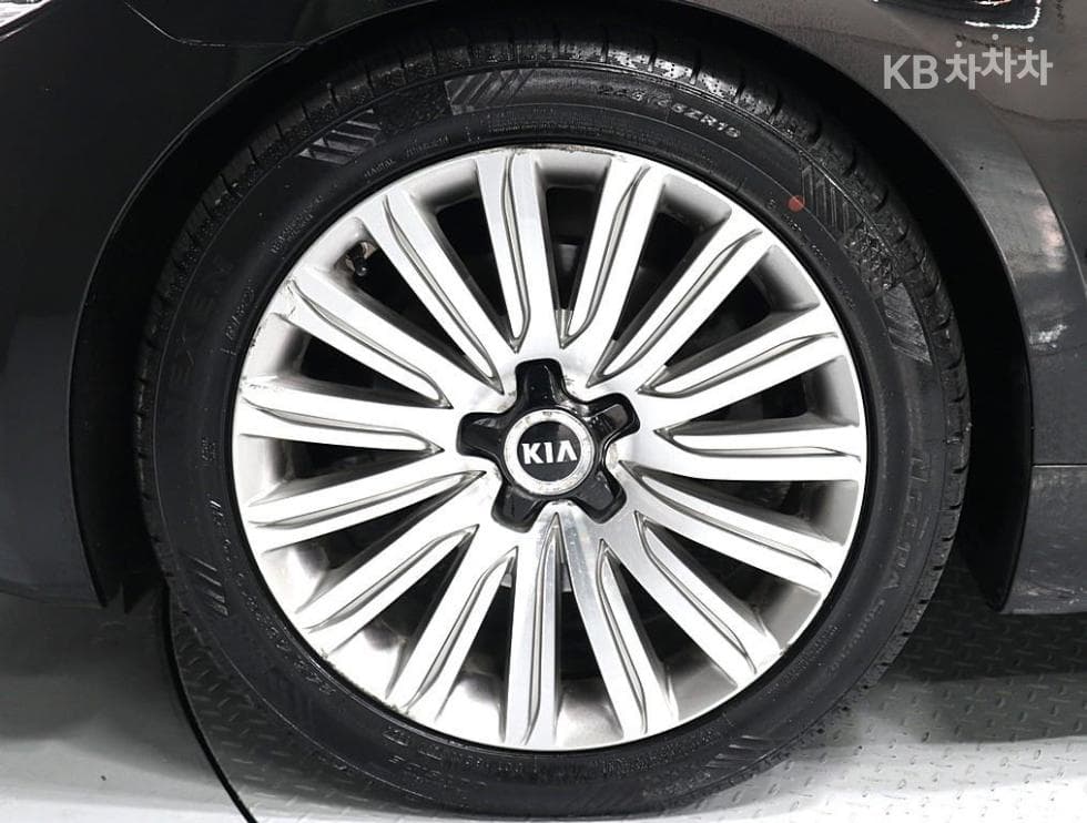 Kia K93.3 GDI 이그제큐티브 - 17