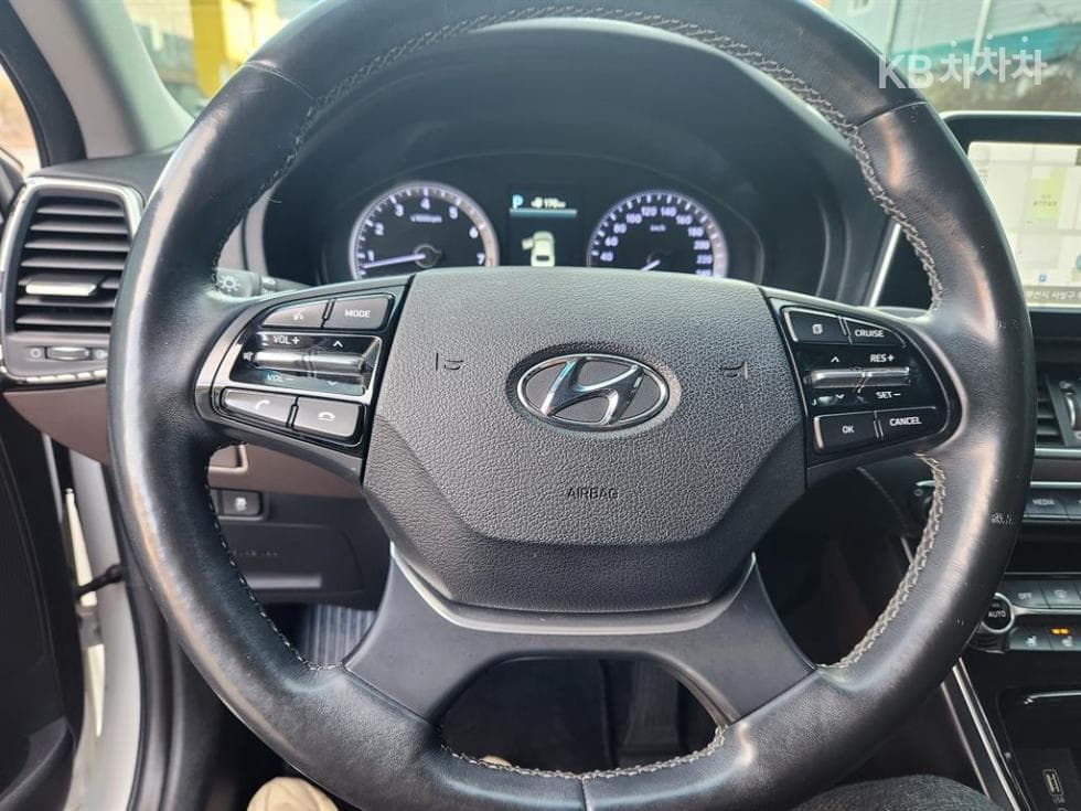 Хюндай Grandeur (Azera)IG3.0 Exclusive Стандартен - 7