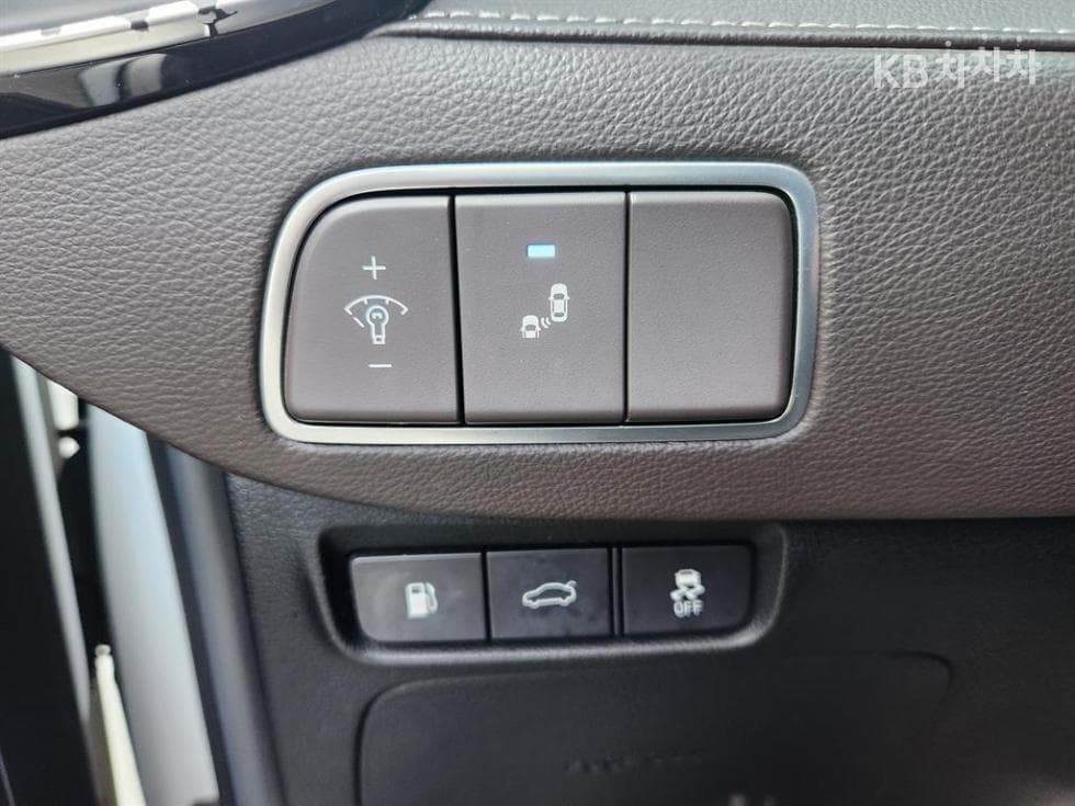 Хюндай Grandeur (Azera)IG3.0 Exclusive Стандартен - 14