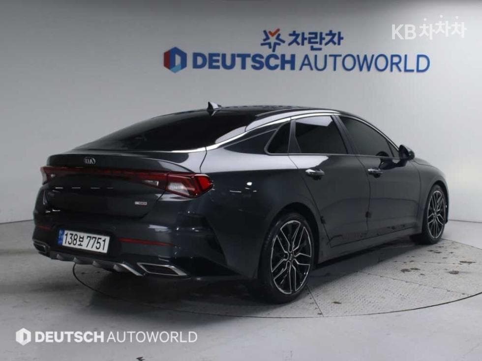 Киа K5 3-토 поколение1.6 Бензин Турбо Noblesse - 2