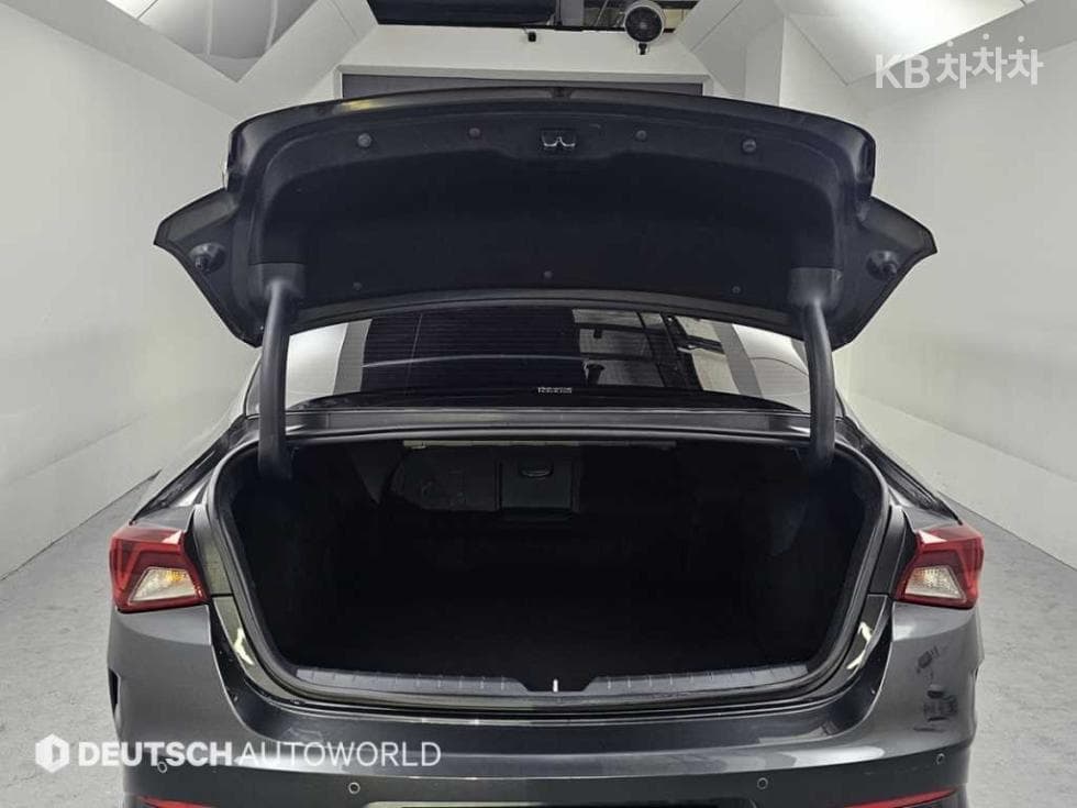 Киа K5 3-토 поколение1.6 Бензин Турбо Noblesse - 20