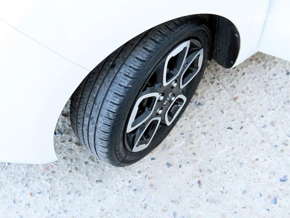 Киа The New (фейслифт) Рей (ван)1.0 Бензин Signature - 20