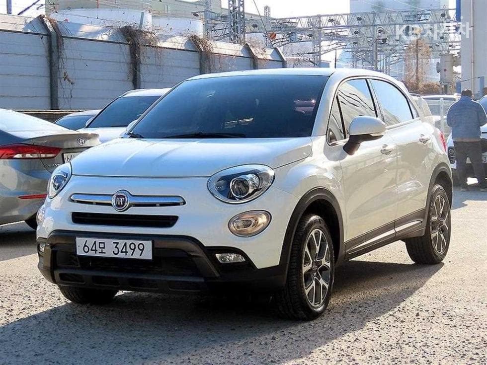 피아트 500X2.0 Cross Plus - 2