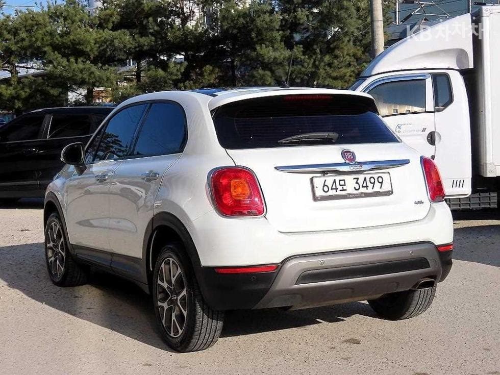 피아트 500X2.0 Cross Plus - 3