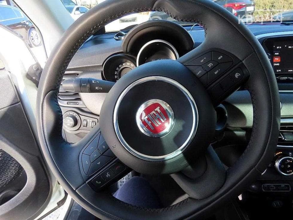피아트 500X2.0 Cross Plus - 8