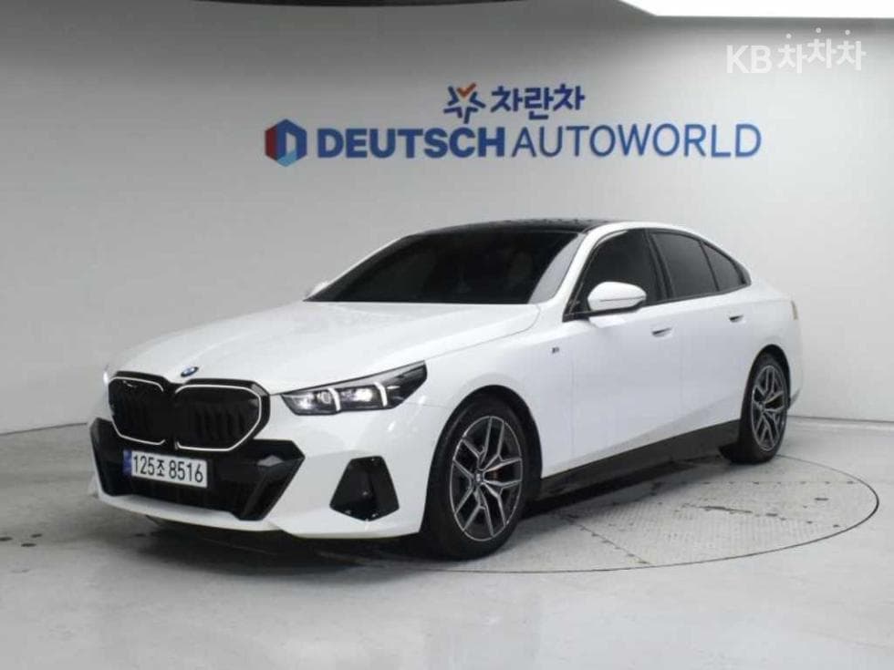 BMW Нов5 Серия(G60) 520i SE - Image 1