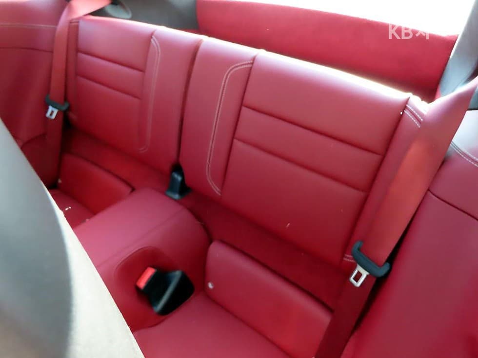 Porsche 911(992)Carrera 4 GTS - 6