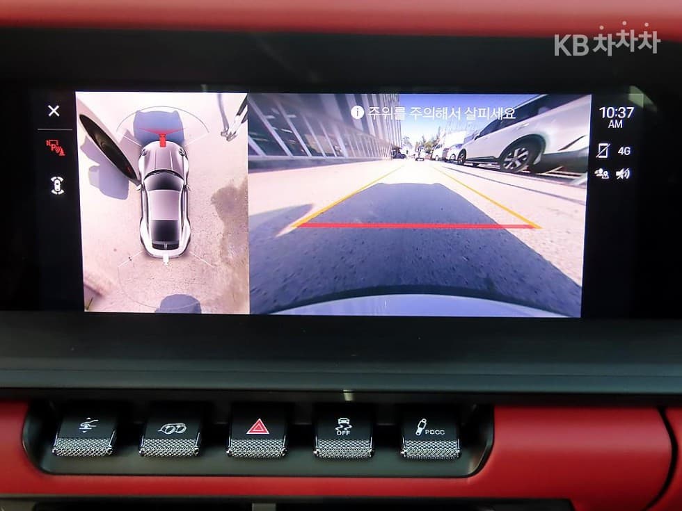 Porsche 911(992)Carrera 4 GTS - 17