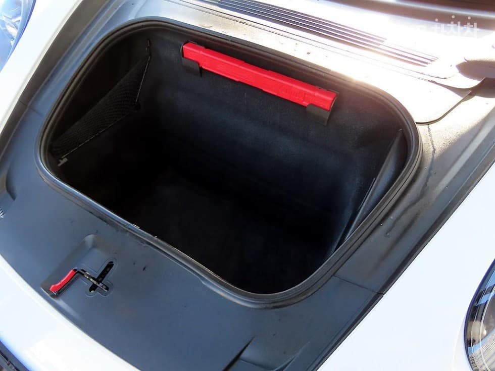 Porsche 911(992)Carrera 4 GTS - 20